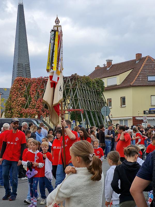 Maudacher Kerwe 2026: Bollerwagen Umzug, Kerwelauf & Feuerwerk