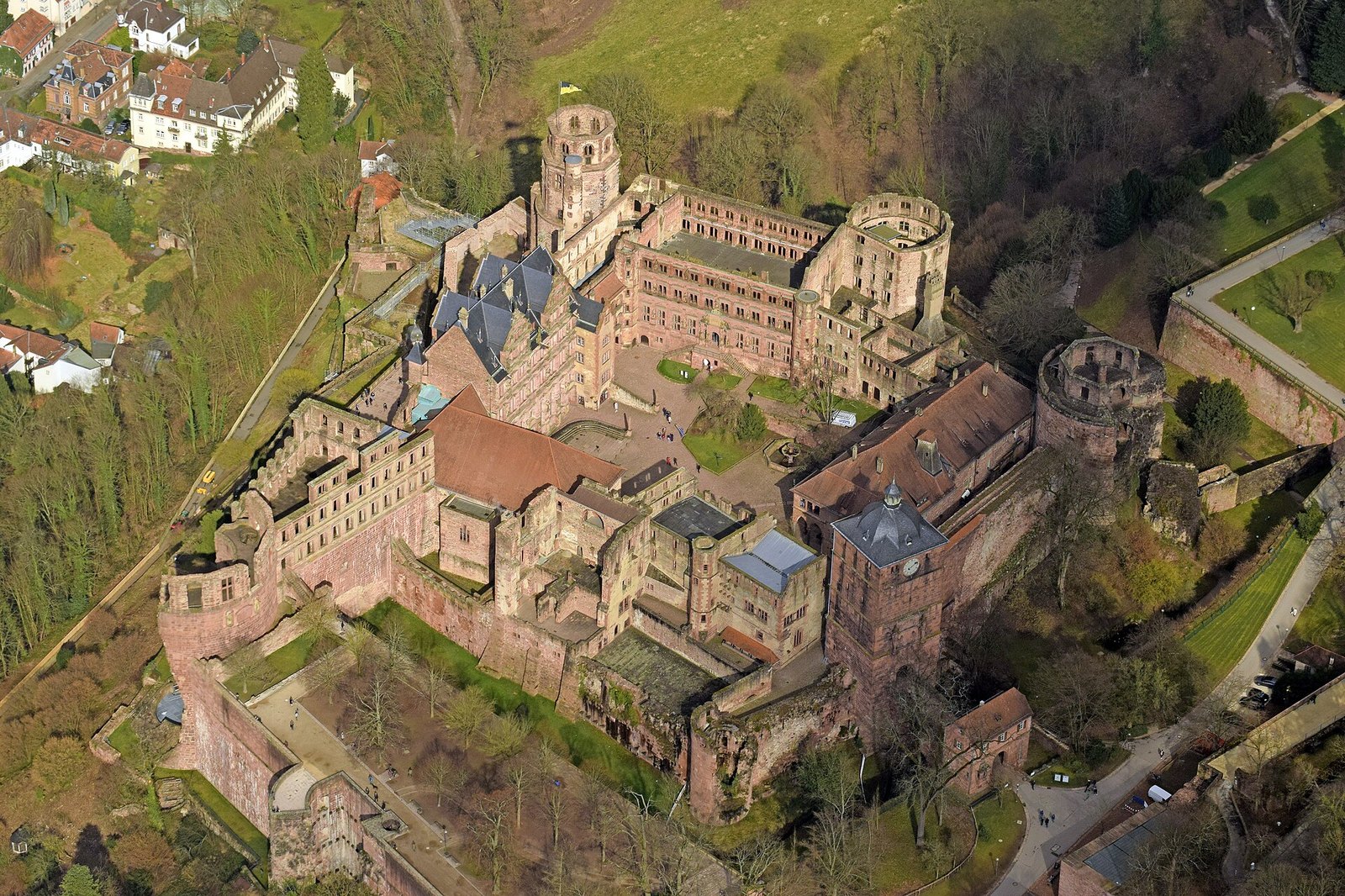 Geschichte der Kurpfalz: Vom Pfalzgrafenamt zum verschwundenen Kurfürstentum